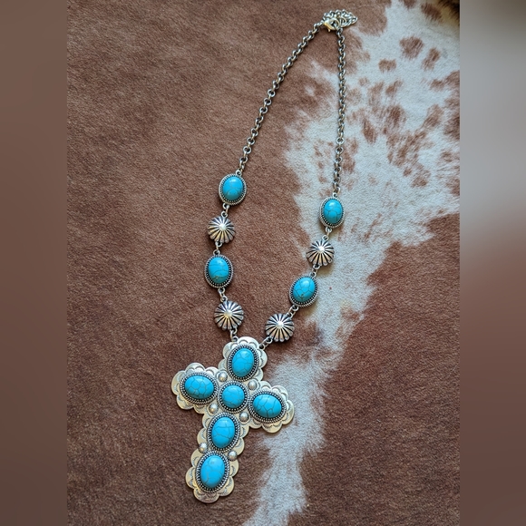 New Imitation Blue Turquoise Stone Cross Pendant Necklace - Picture 4 of 8